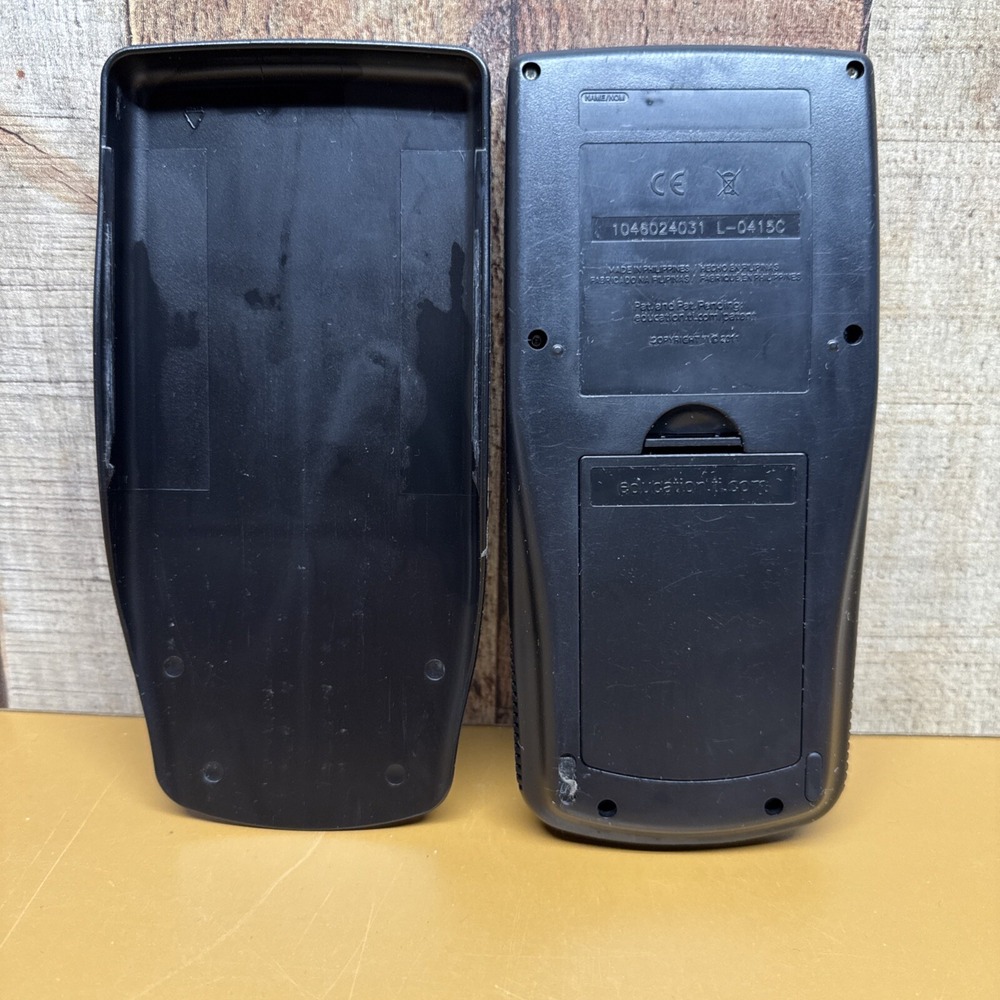 Texas Instruments TI-83 Plus Graphing Calculator Good Working Fast Shipping - Picture 3 of 4